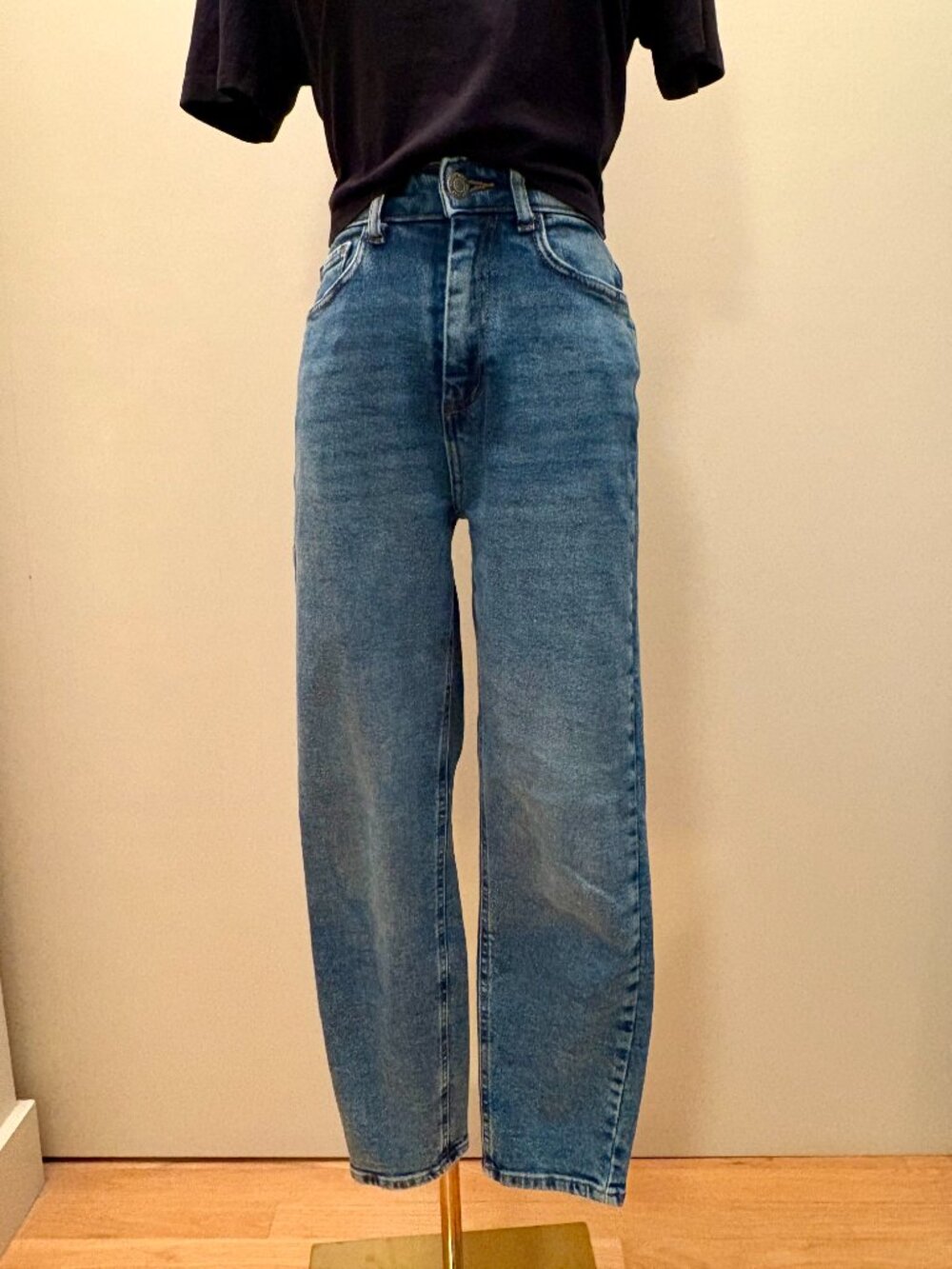 Noisy may Slim-Fit Straight-Leg Jeans